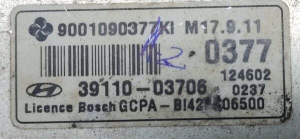 48015 Power And System IC Pinouts Bosch Small ECM M17.9.11 hyundai i10,i20,verna PETROL Manual - Image 2